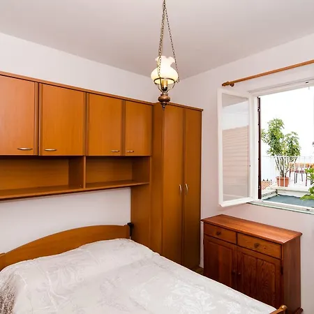 Tatjana Apartman *